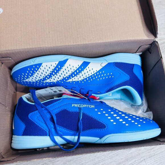 Adidas Unisex Predator Accuracy.4 in Sala Junior Indoor Soccer Shoe NWT 5 US - Picture 2 of 8